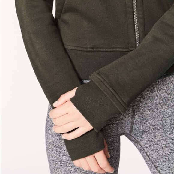 Lululemon  Press Pause Jacket In Dark Olive - Picture 3 of 16